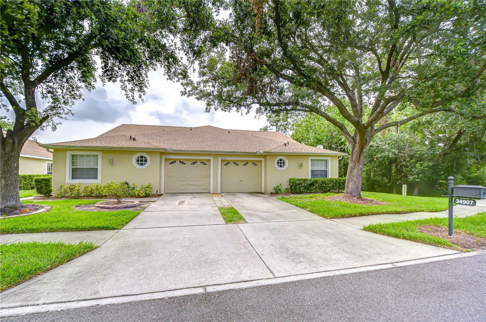 Property Photo: 34907 Double Eagle Court FL 33541