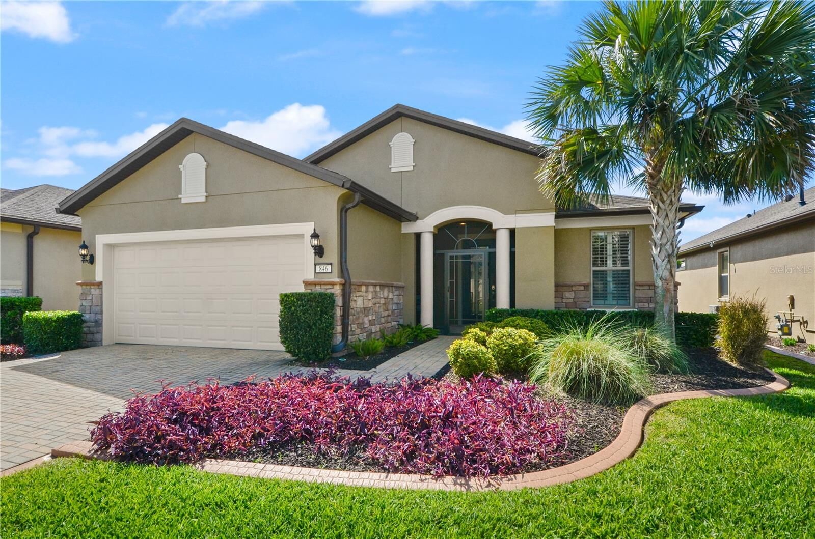 Property Photo:  846 Asturias Road  FL 33837 