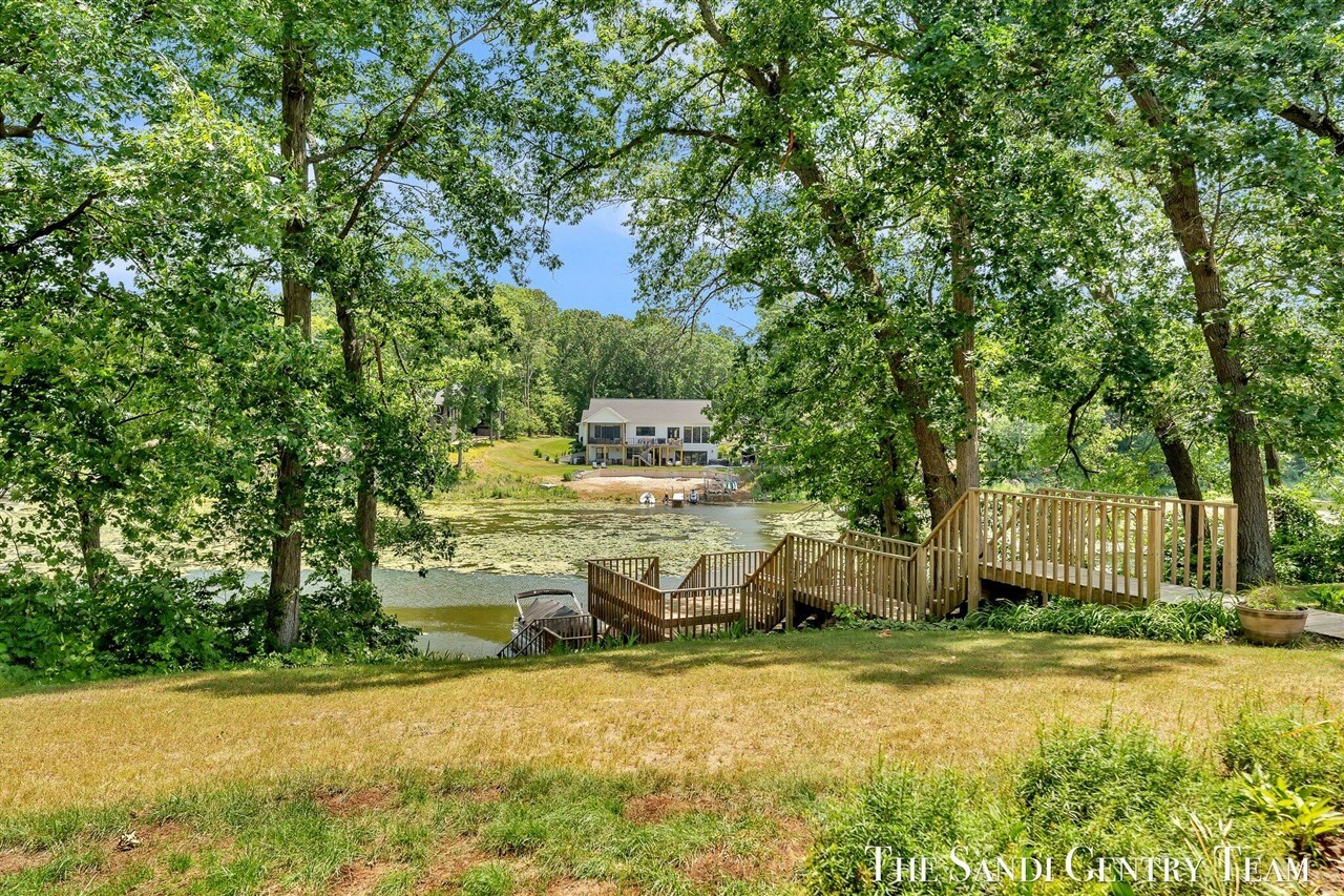 Property Photo:  14200 Green Street 1  MI 49417-9763 