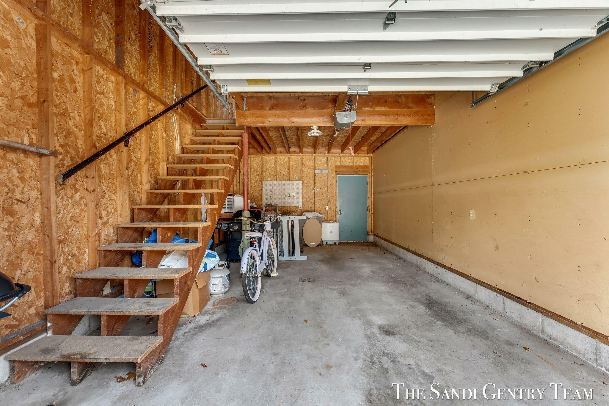 Property Photo: 14200 Green Street MI 49417
