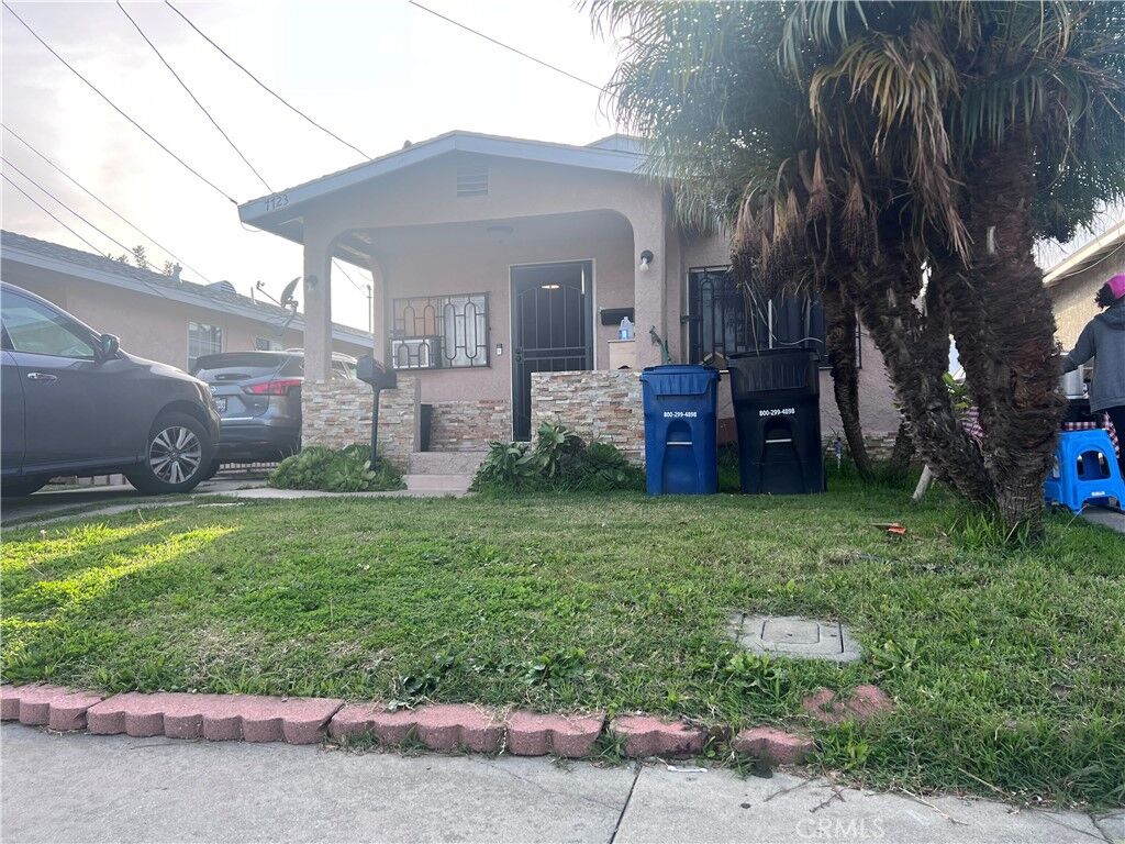 Property Photo:  7723 Otis Avenue  CA 90201 