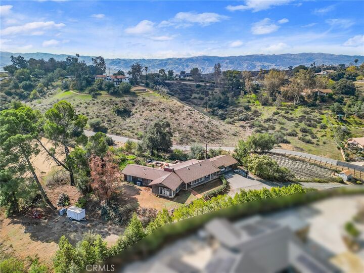 Property Photo:  211 Elder  CA 92373 