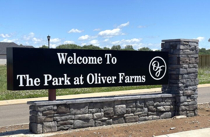 Property Photo:  47 Park At Oliver Farms  TN 37043 