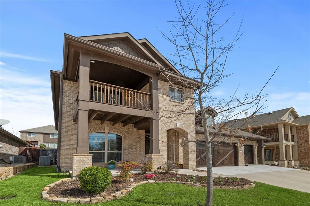 Property Photo: 409 Sagebrush Drive TX 76008