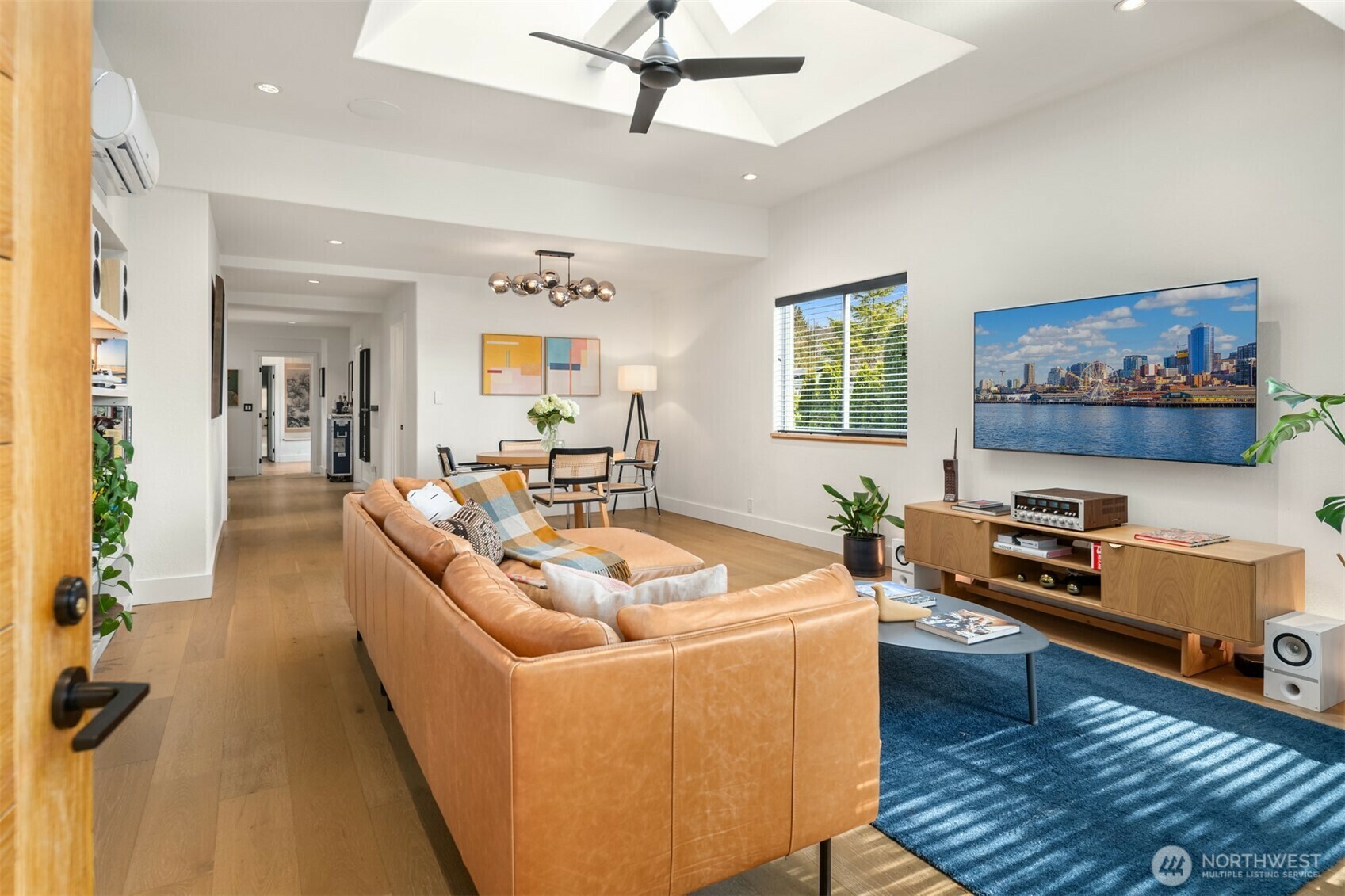Property Photo: 4610 S Holly Street WA 98118