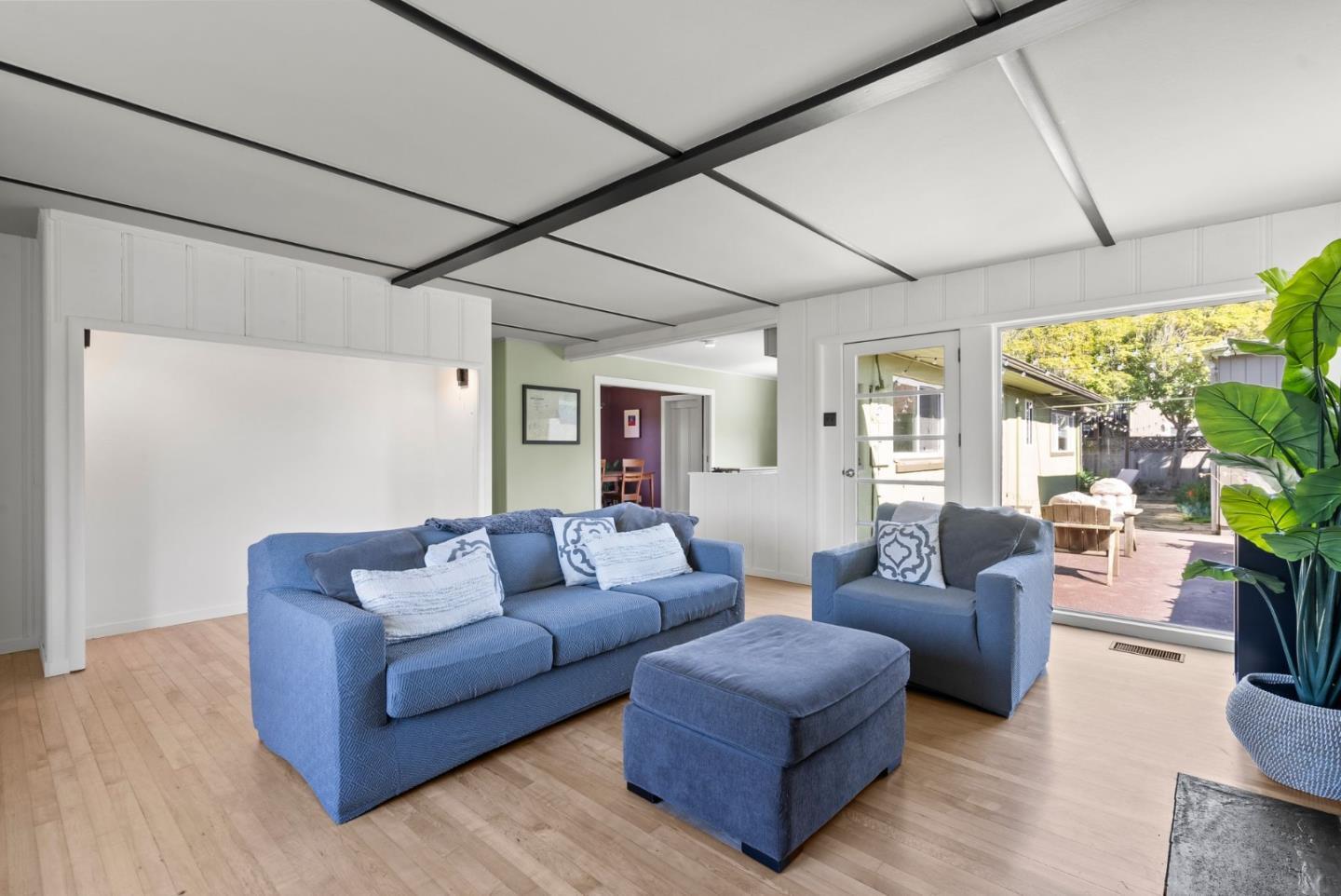 Property Photo: 414 Vermont Avenue CA 94038