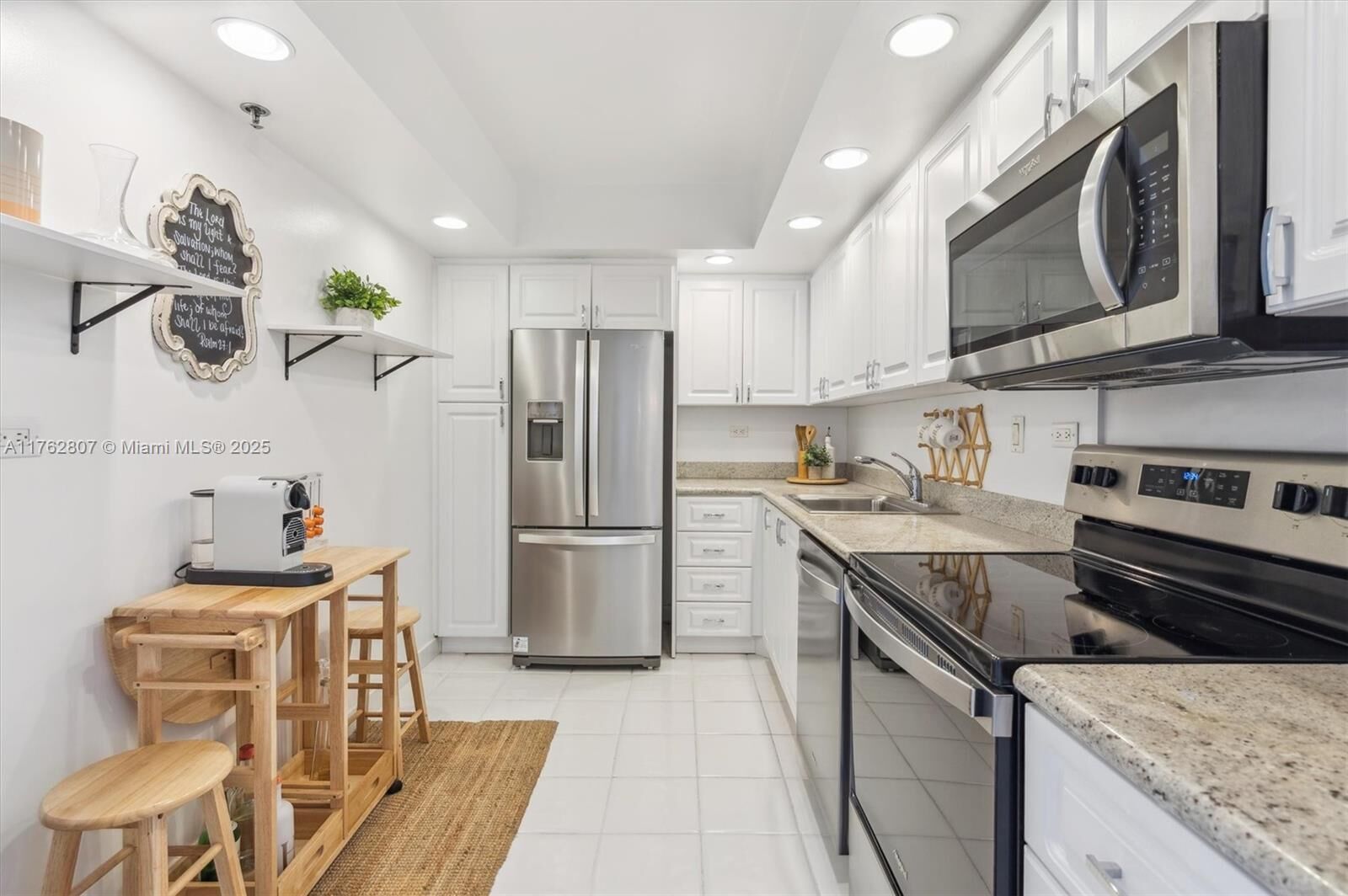 Property Photo: