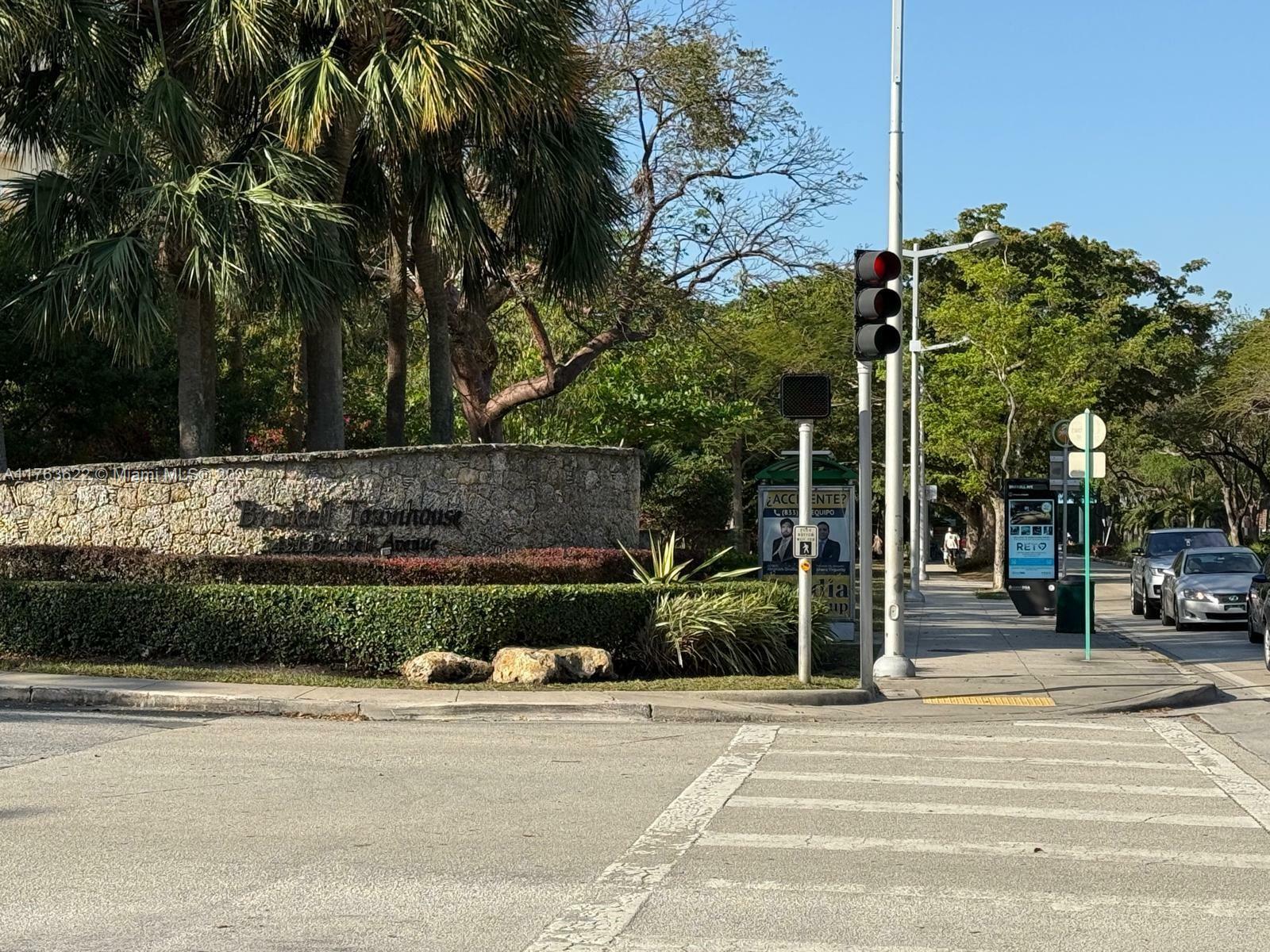 Property Photo:  2451 Brickell Ave 20N  FL 33129 