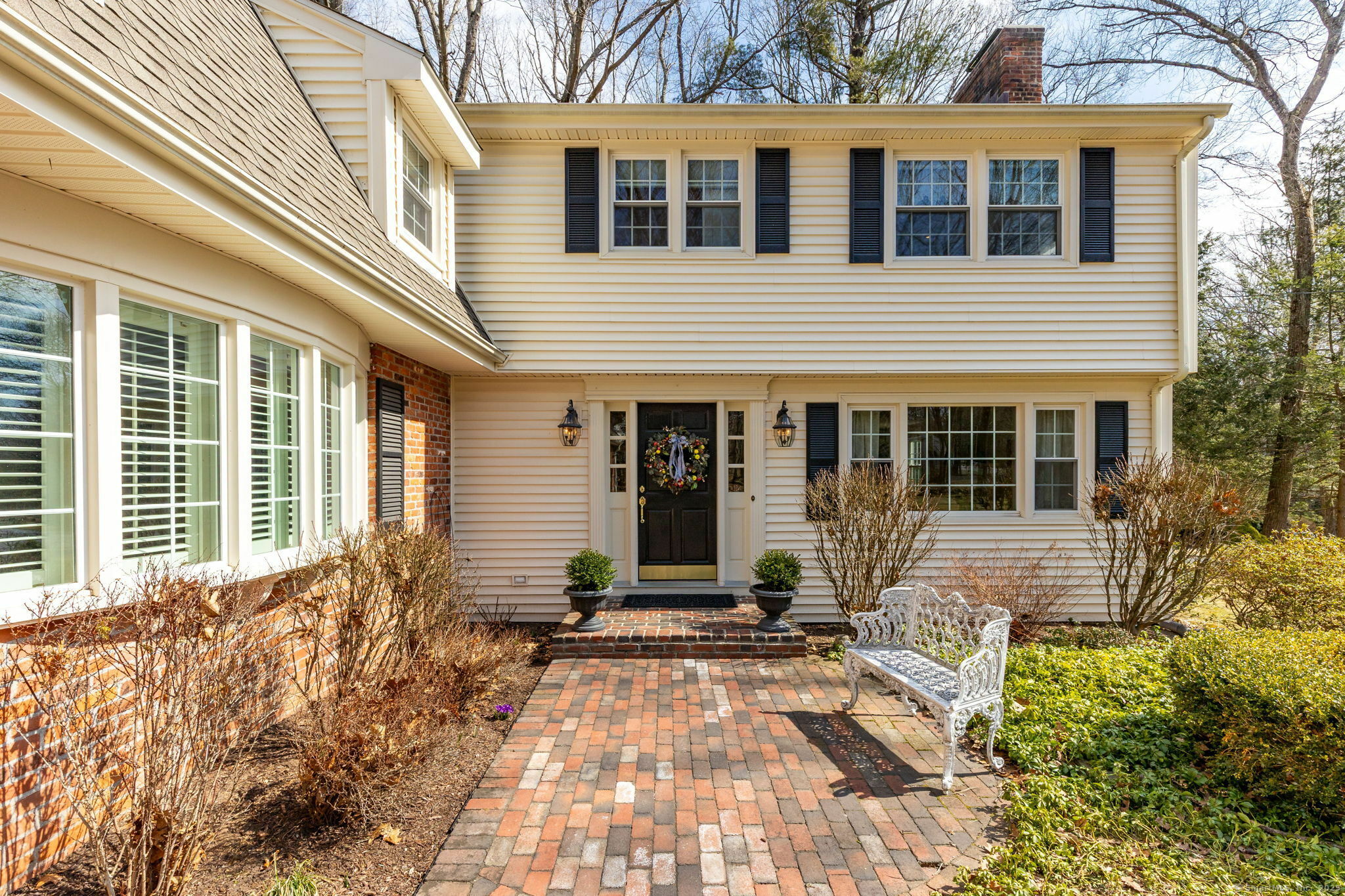 Property Photo: 95 Stony Corners Circle CT 06001