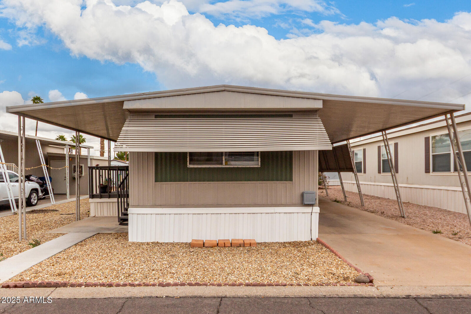 Property Photo: 2650 W Union Hills Drive 350 AZ 85027
