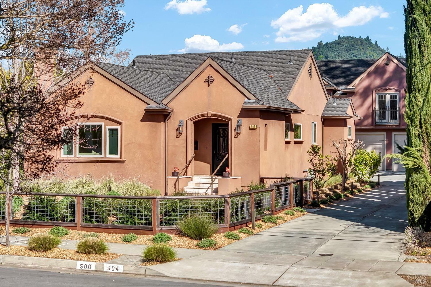504 Fitch Street  Healdsburg CA 95448 photo