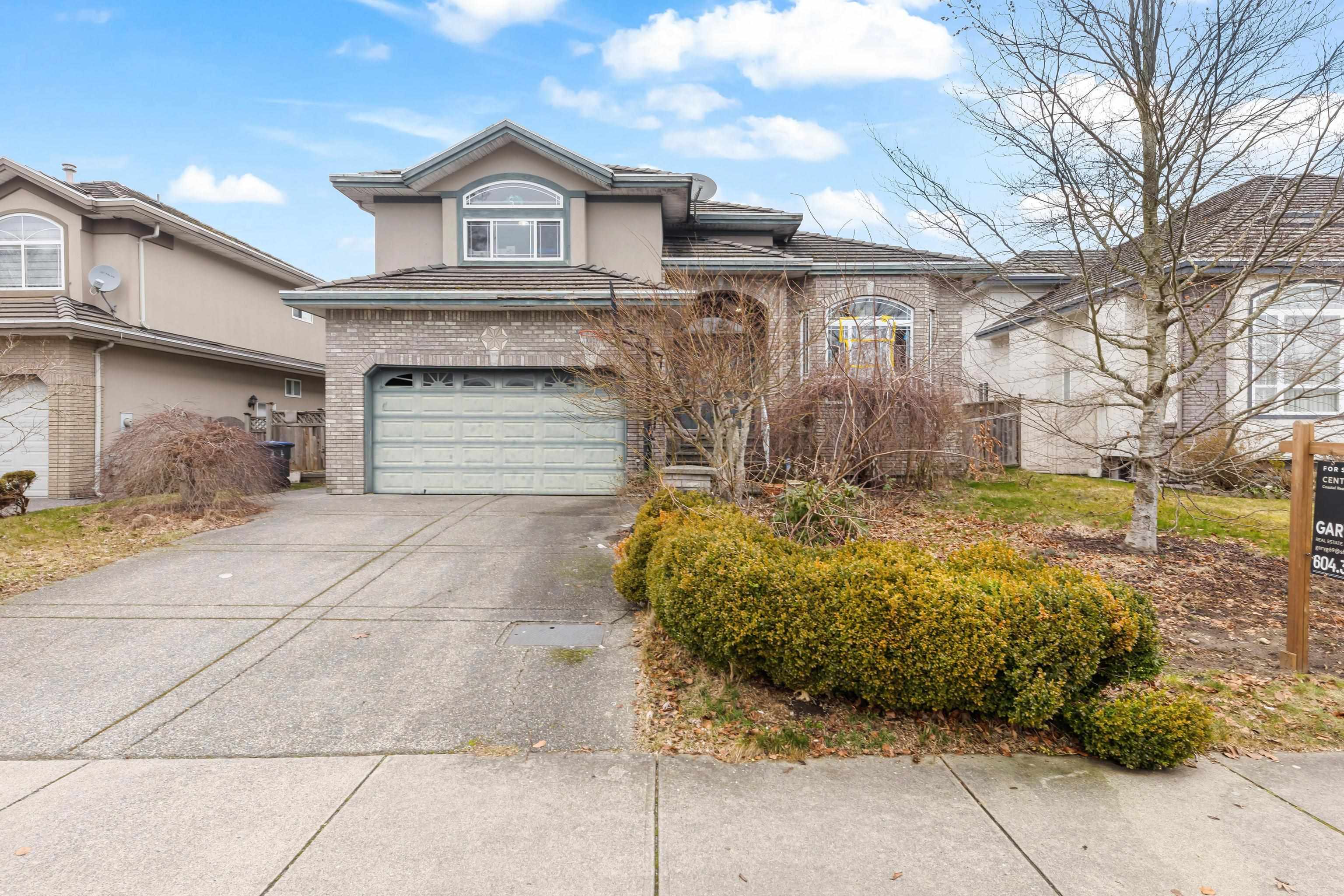 Property Photo:  12733 61 Avenue  BC V3X 3M6 