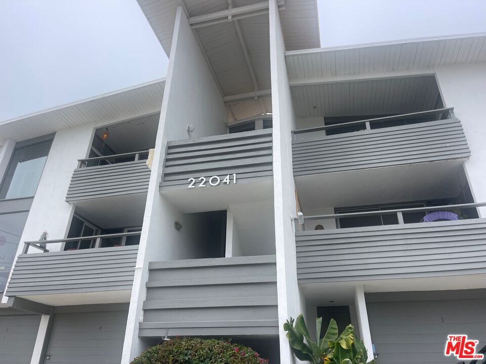 Property Photo:  22041 Pacific Coast Hwy  CA 90265 