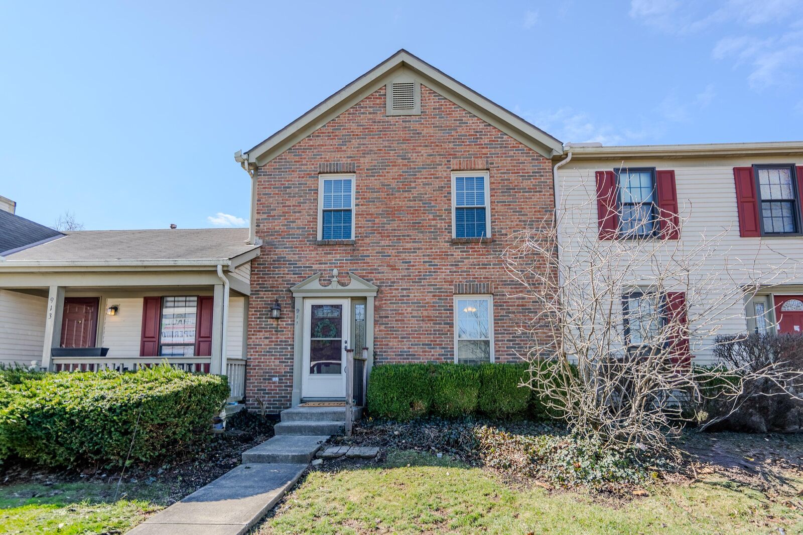 Property Photo:  911 Crofton Place  OH 43068 