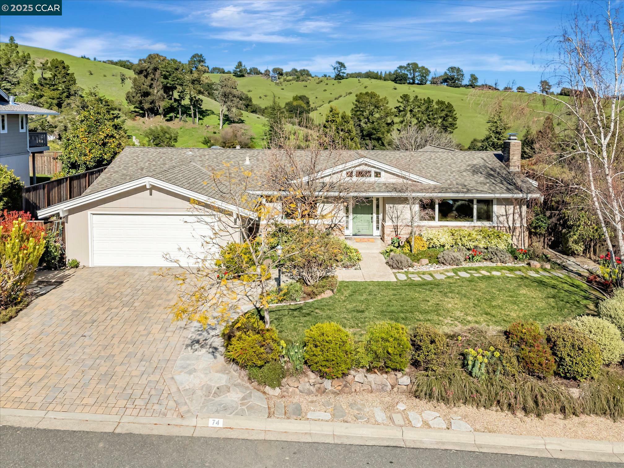 74 Warfield Dr  Moraga CA 94556 photo