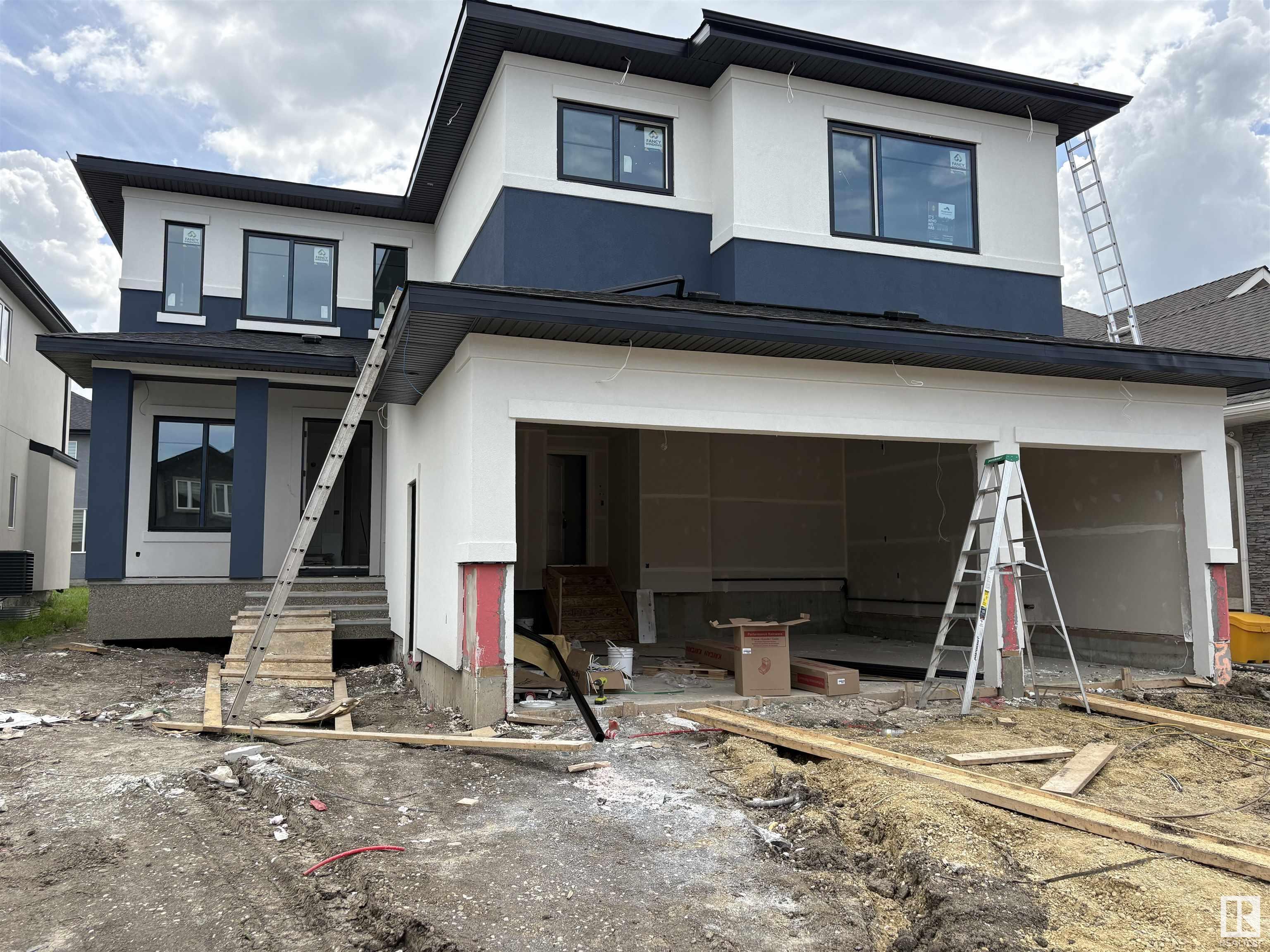 619 Fraser Vista Vista NW  Edmonton AB T5Y 0V4 photo