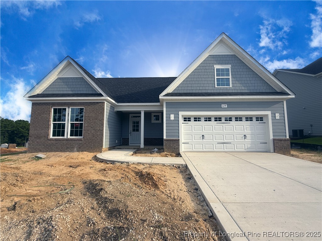 Property Photo: 619 Cresswell Moor Way NC 28311