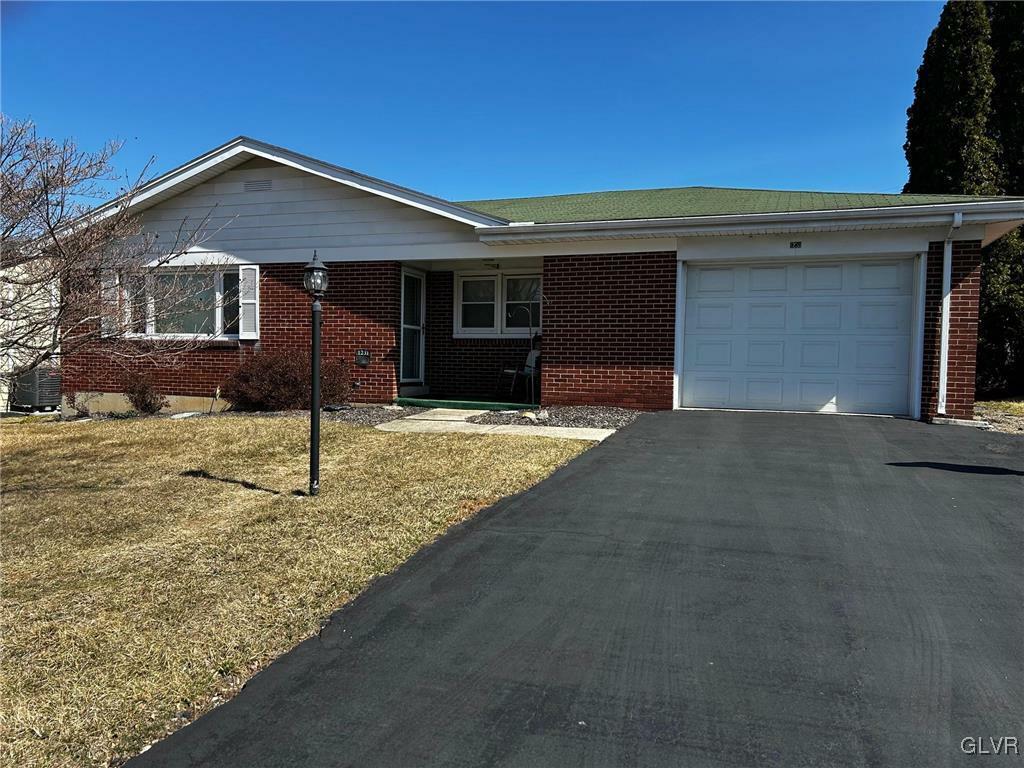Property Photo: 1231 29th Street PA 18104