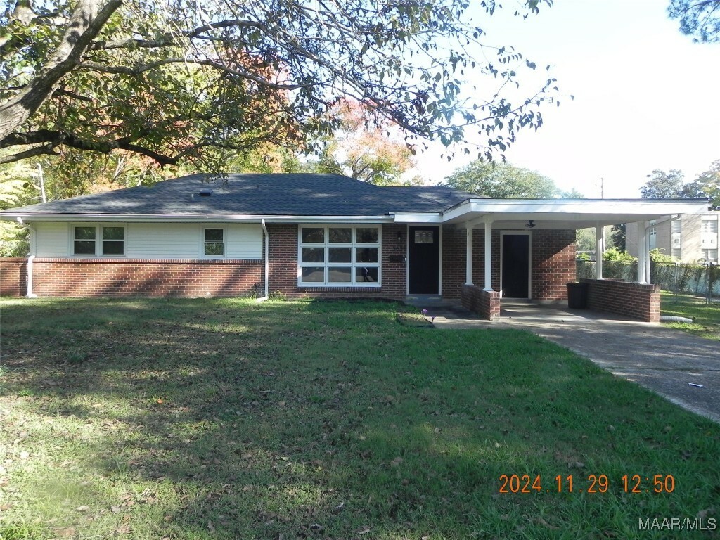 Property Photo: 3639 Norman Bridge Road AL 36105