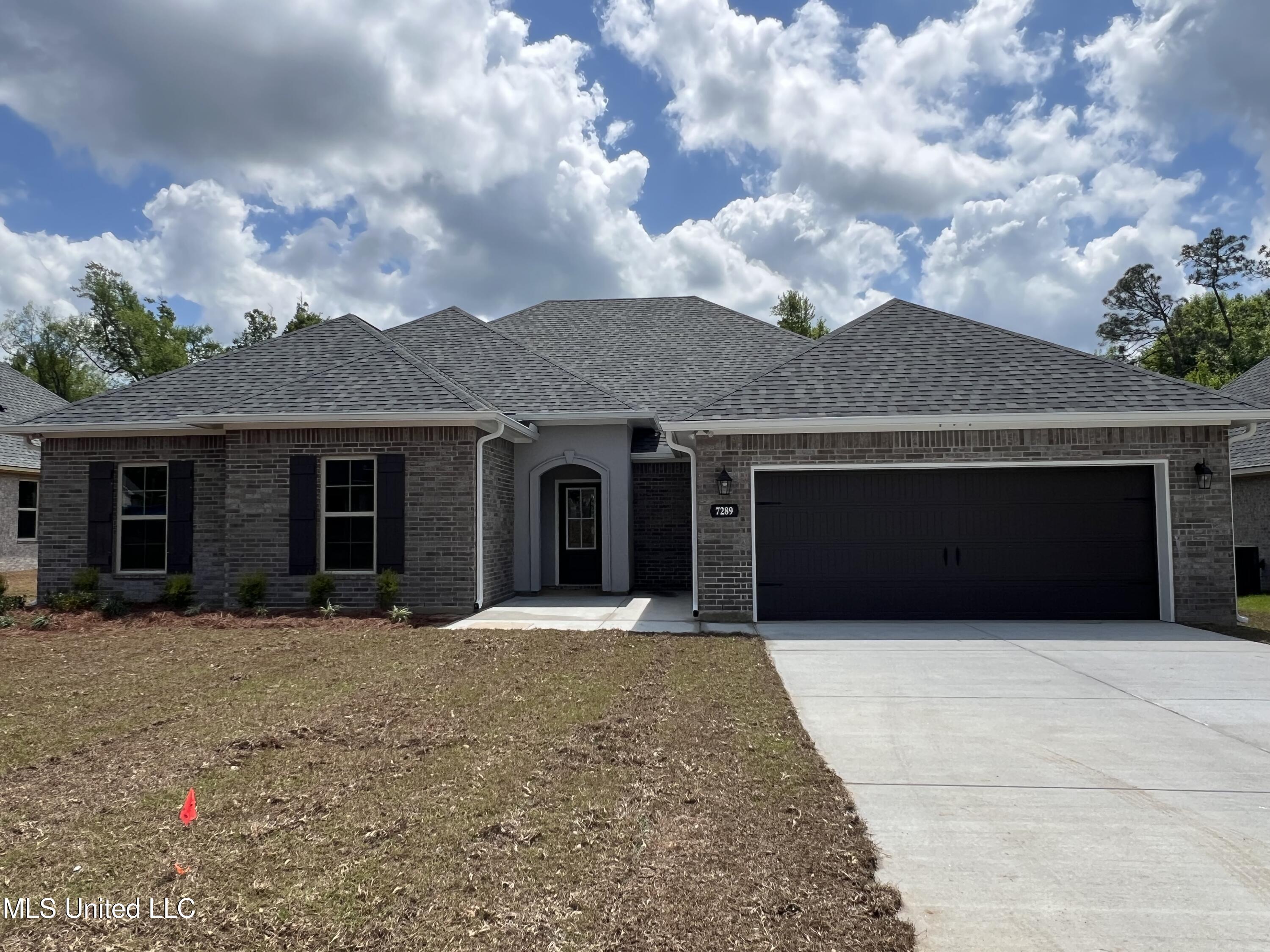 Property Photo: 7289 S Aberdeen Drive MS 39571