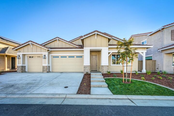 Property Photo:  2080 Arbor Ridge Drive  CA 95747 