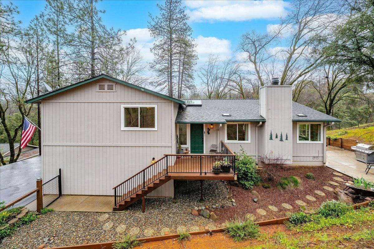 Property Photo:  1155 Pleasant Ridge Road  CA 95713 