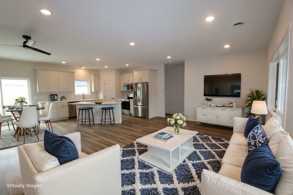 Property Photo: 1005 8th Avenue NE MN 56573