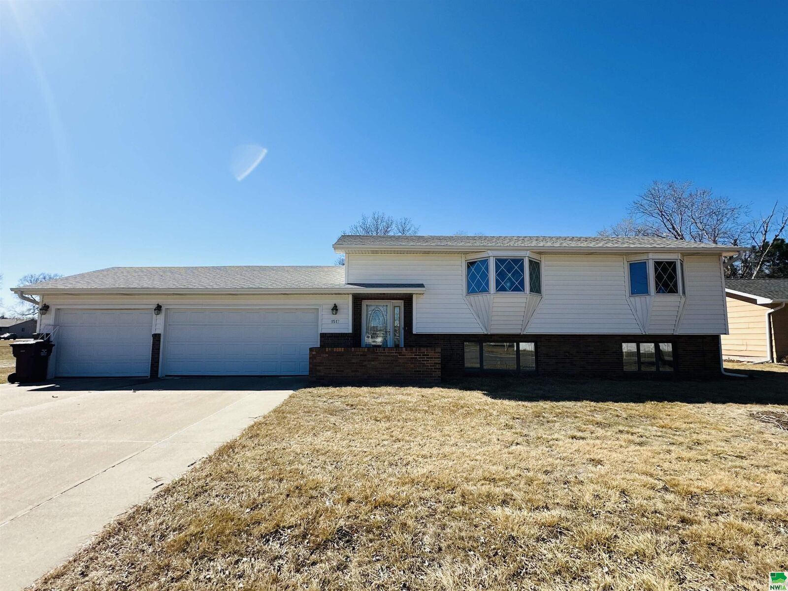 Property Photo: 1517 G Street NE 68776