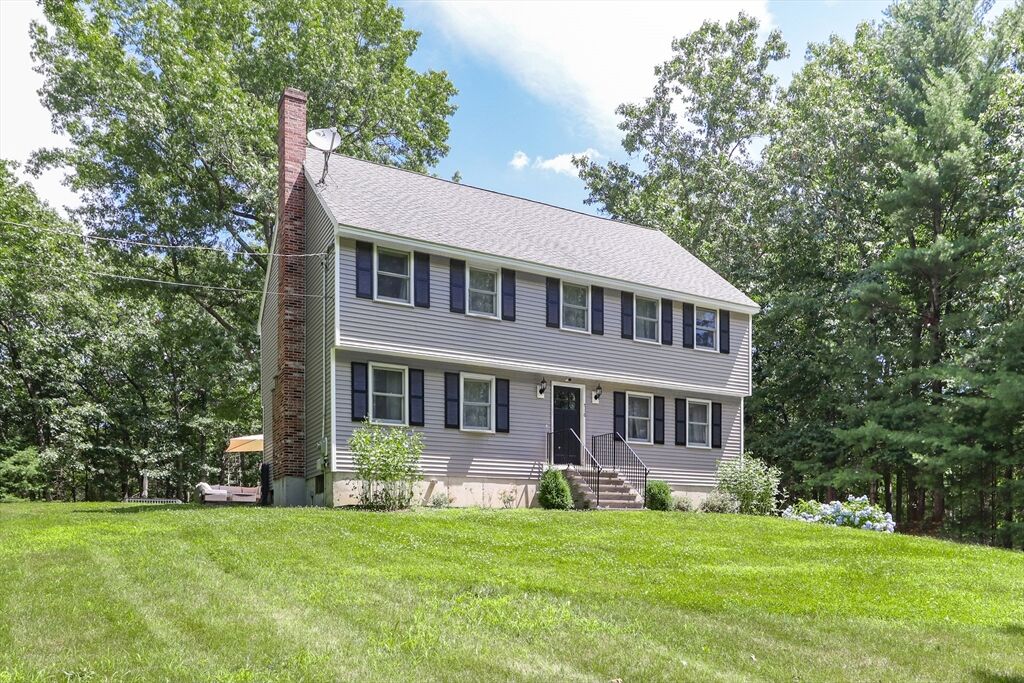 Property Photo:  716 Forest St  MA 01845 