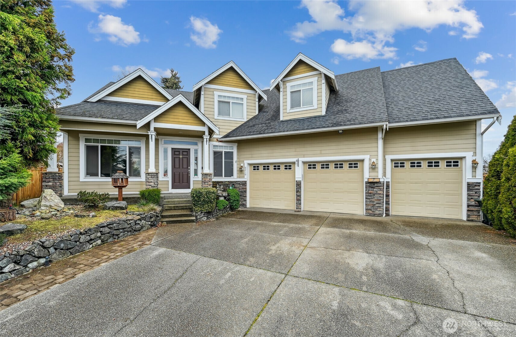 8210  70th Avenue Ct E  Puyallup WA 98371 photo