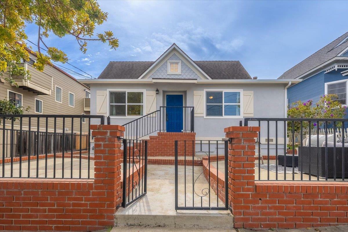 739 West Franklin Street  Monterey CA 93940 photo