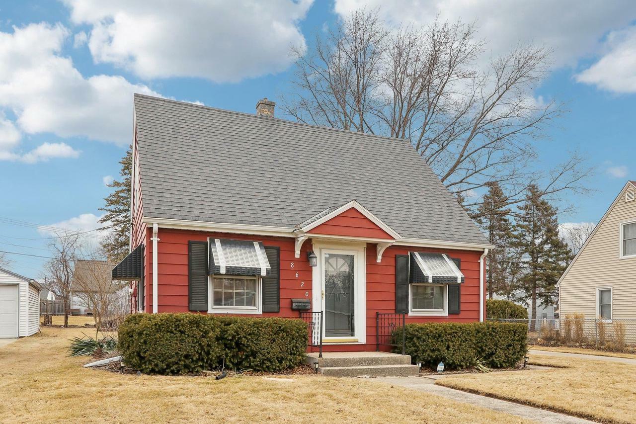 8620 West Boone Avenue  West Allis WI 53227 photo