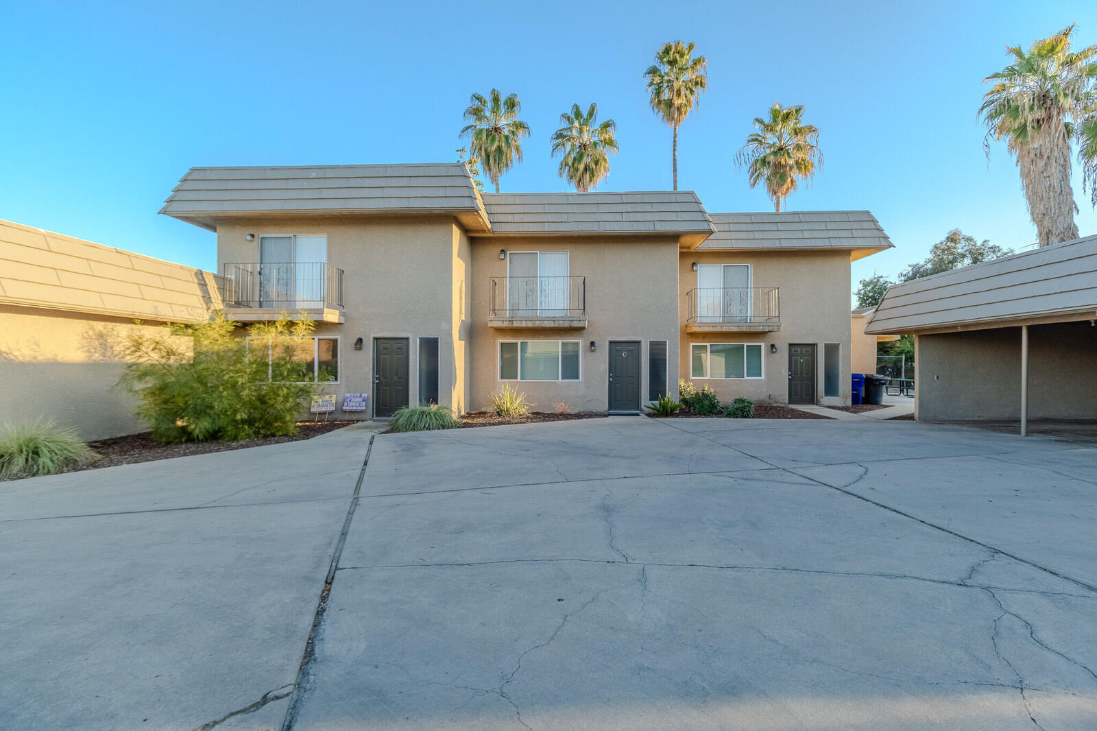 Property Photo: 465 N Murry Street CA 93257