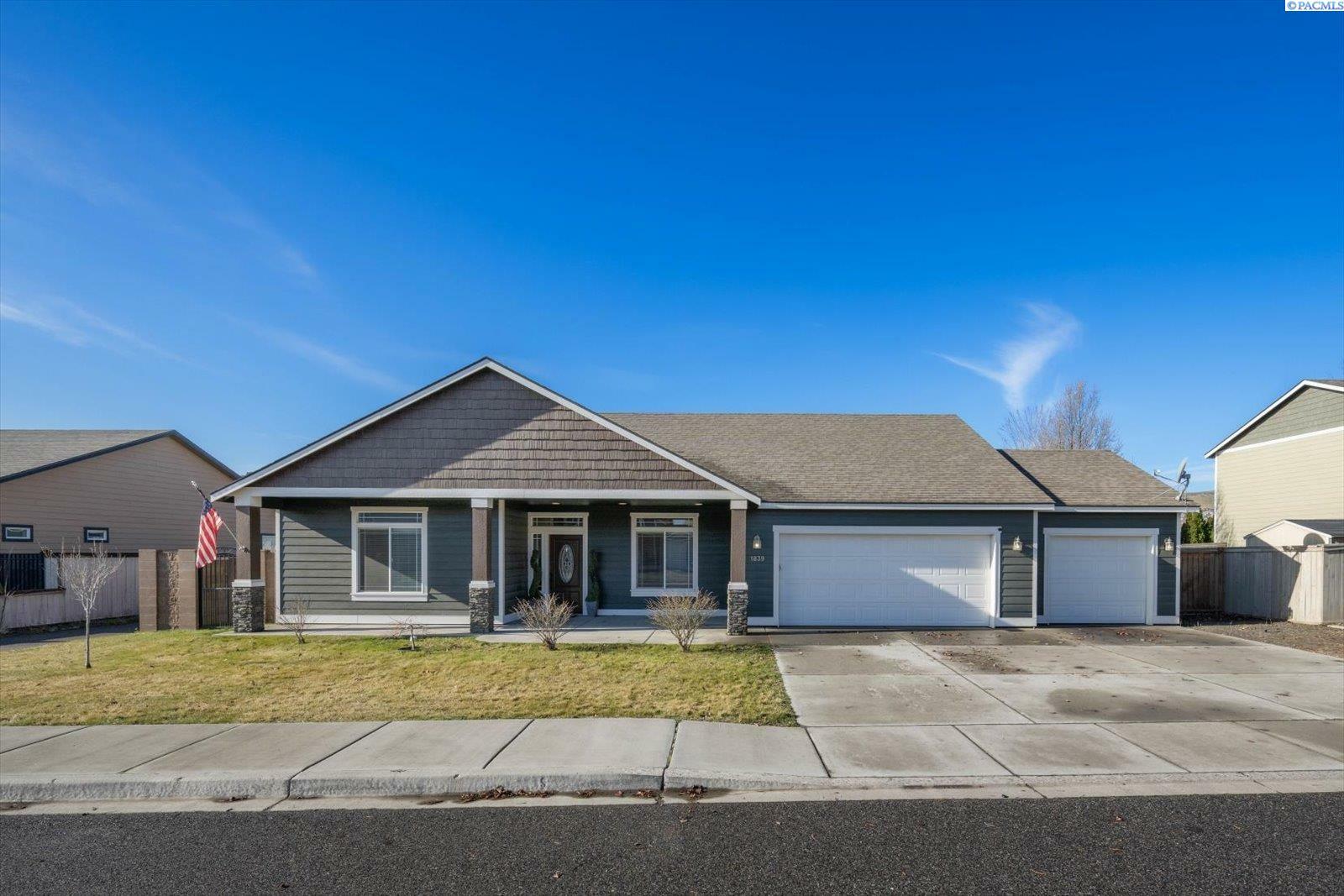 1839 Sagewood Loop  Richland WA 99352 photo