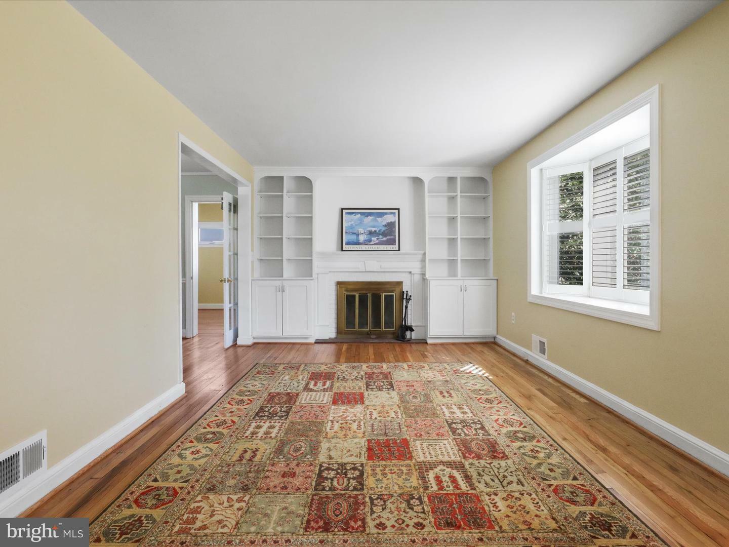 Property Photo: 2709 Harmon Road MD 20902
