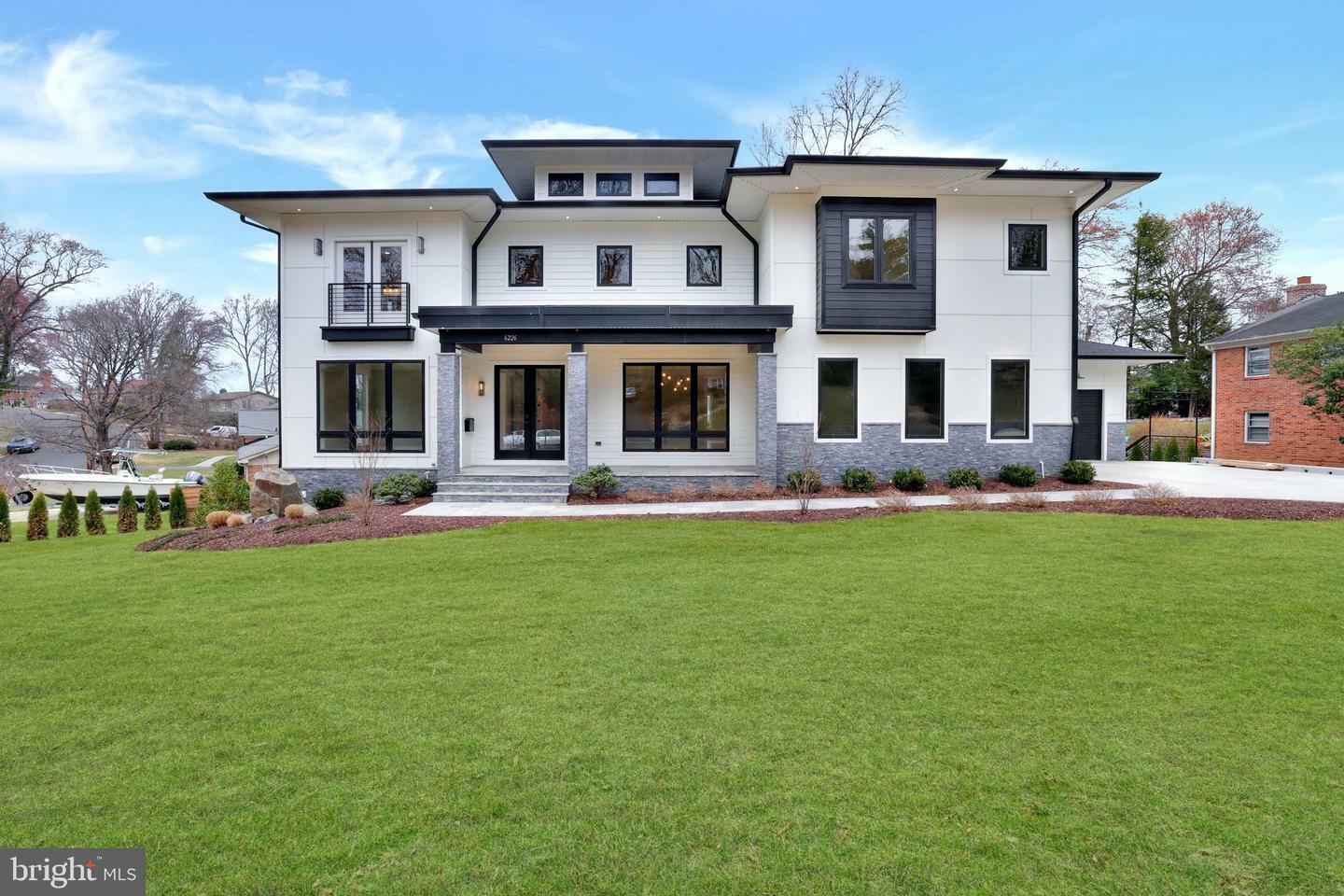 Property Photo: 6226 Kellogg Drive VA 22101