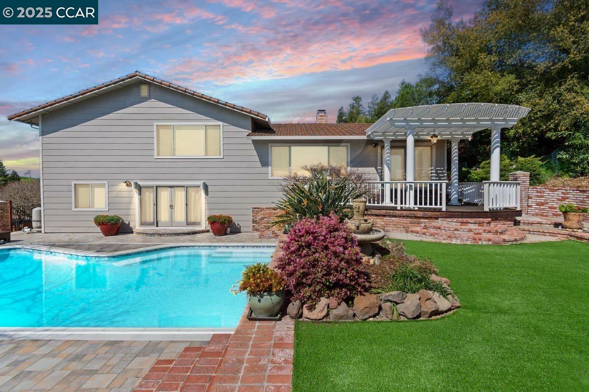 Property Photo: 150 Mountain Canyon Pl CA 94507