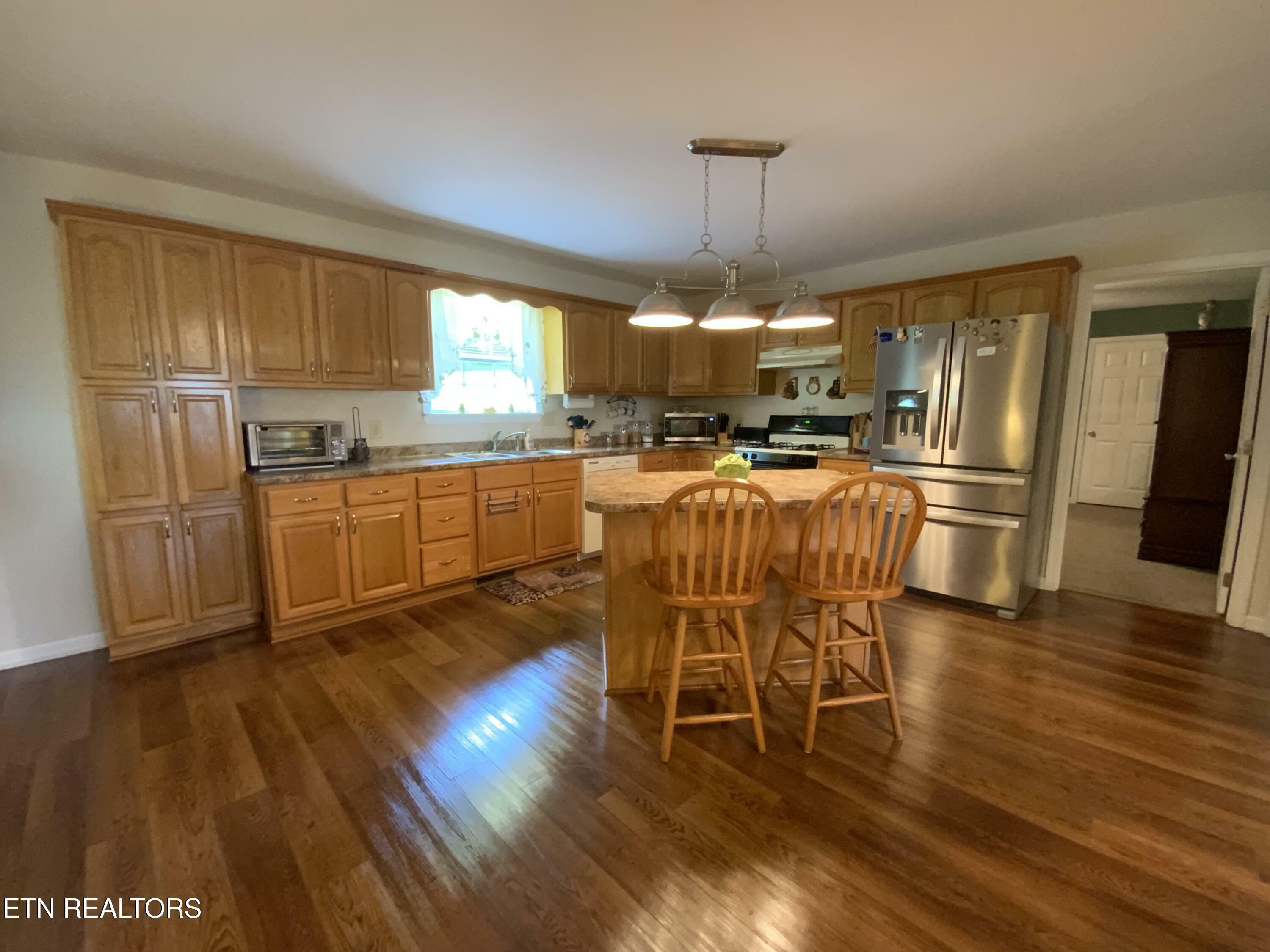Property Photo:  1761 River Rd  TN 37763 