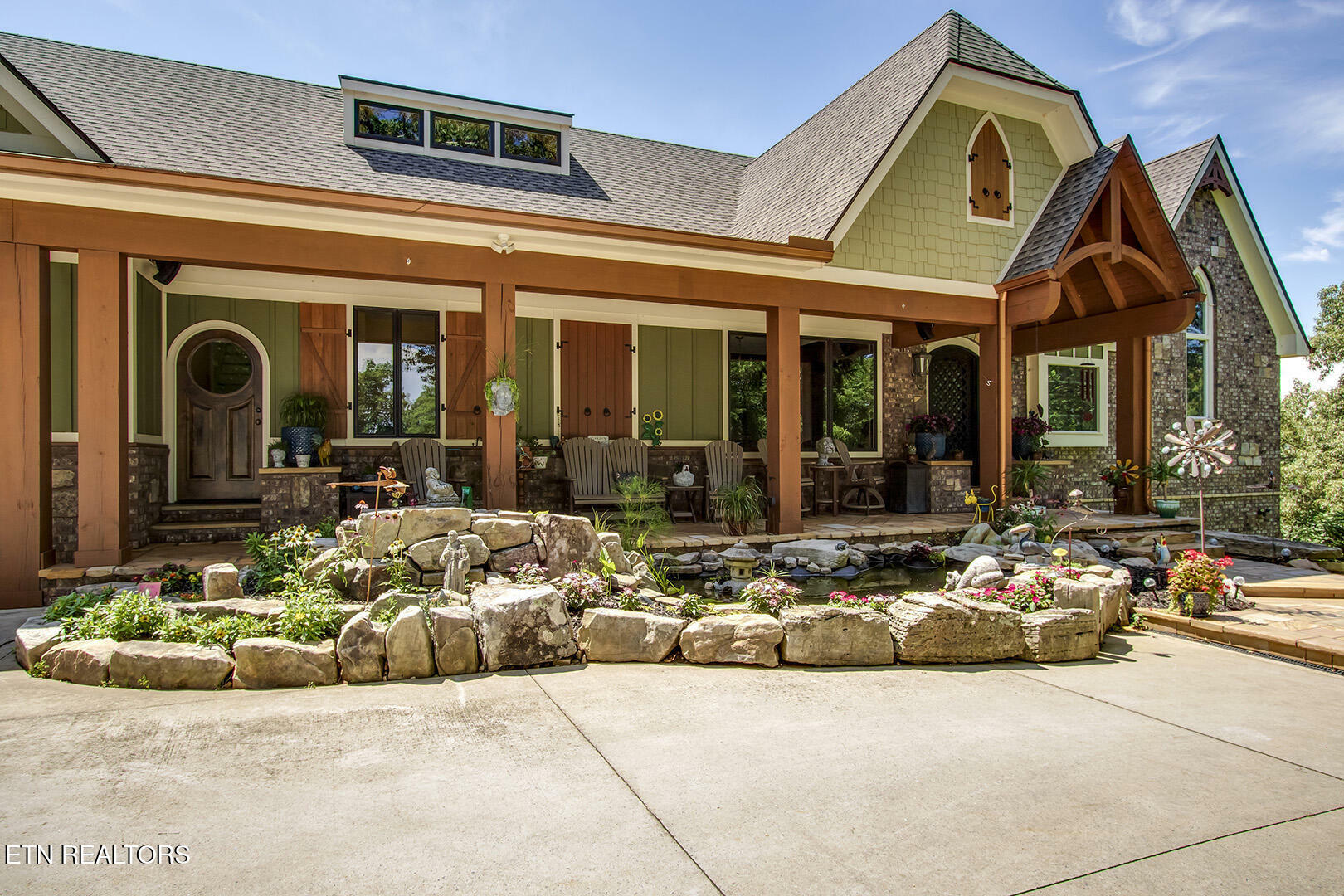 Property Photo: 245 Harrison Bend Rd TN 37774