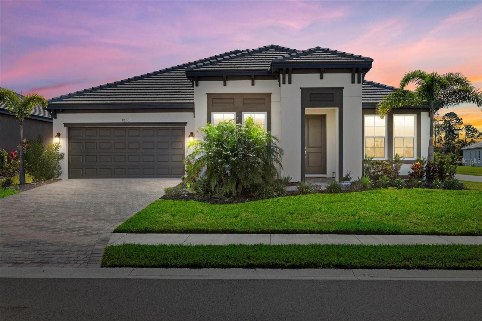 Property Photo: 19800 Montenero Way FL 34293