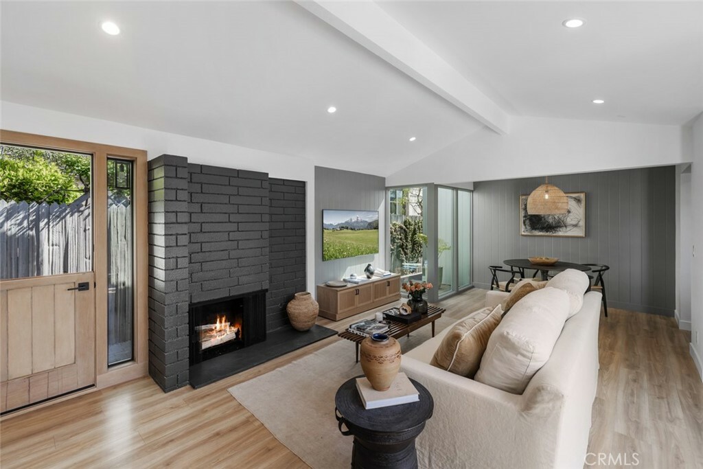 428 Colton Street  Newport Beach CA 92663 photo