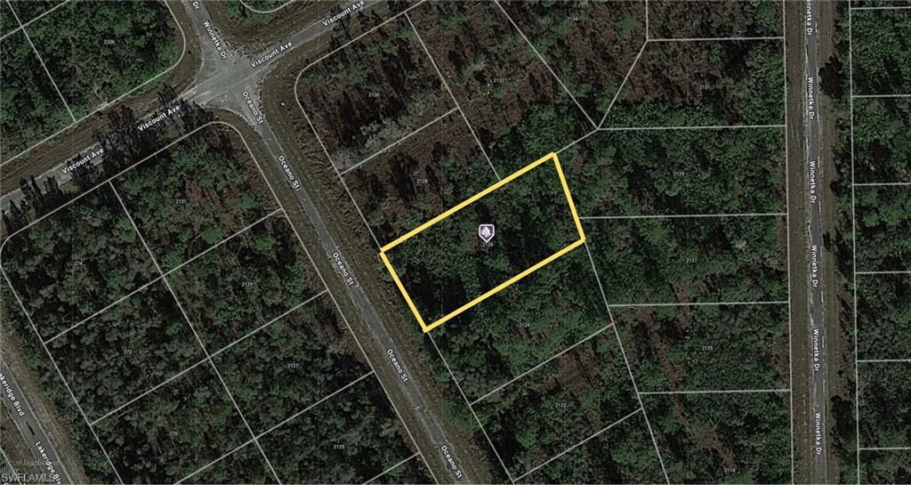 Property Photo:  2126 Oceano St  FL 33972 