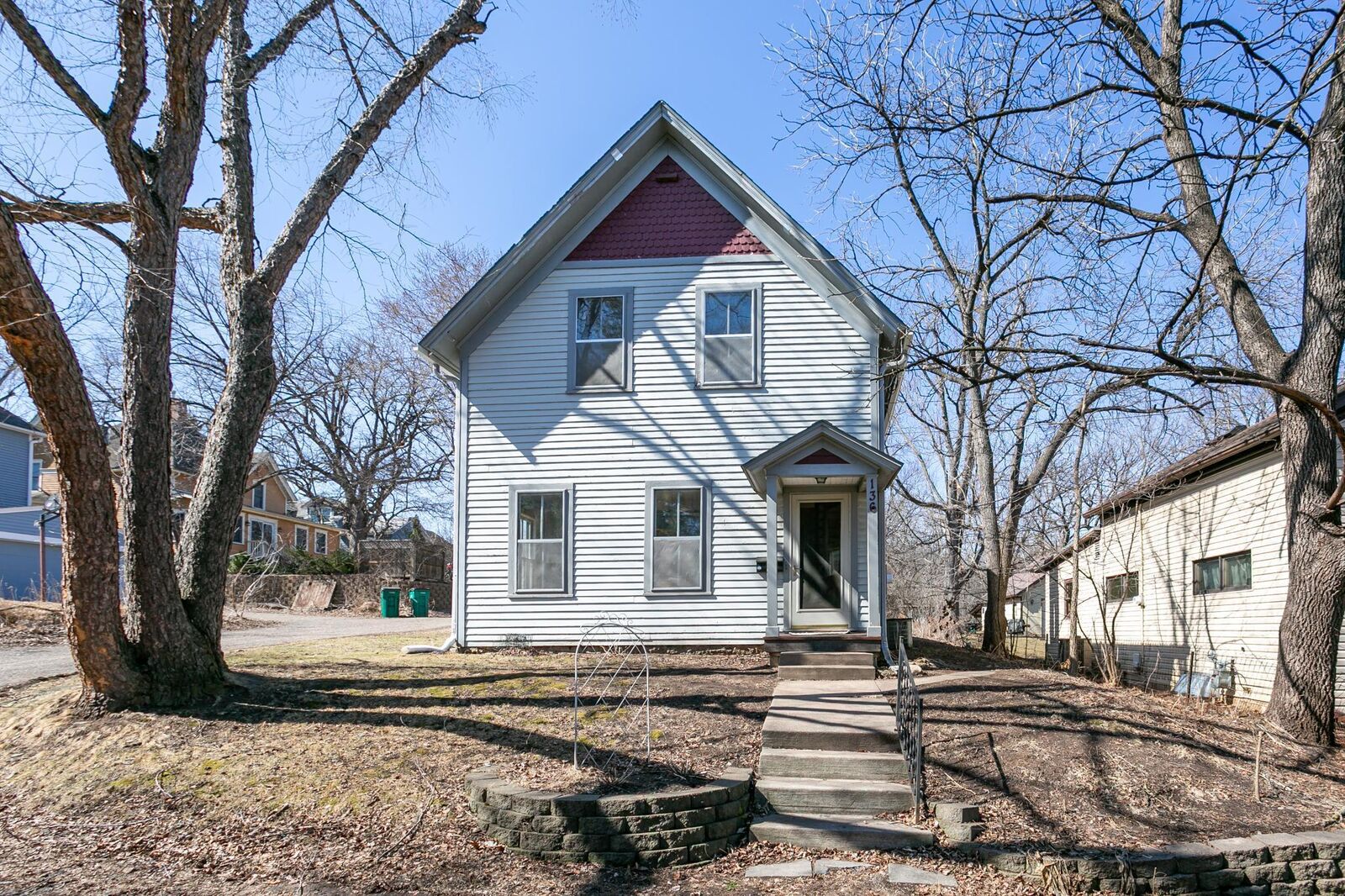 Property Photo:  136 Holcombe Street S  MN 55082 
