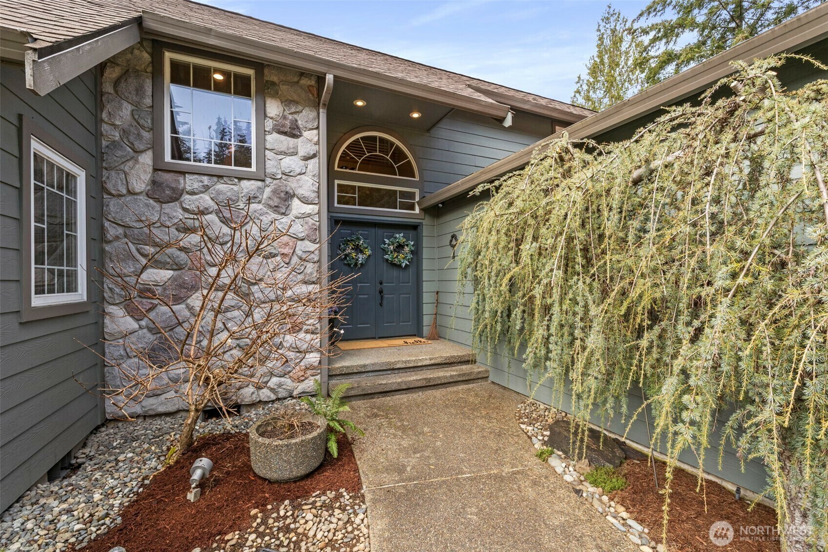 Property Photo: 1180 E Old Ranch Road WA 98524