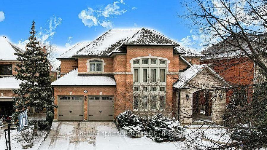 Property Photo: 61 Graydon Crescent ON L4B 3V9