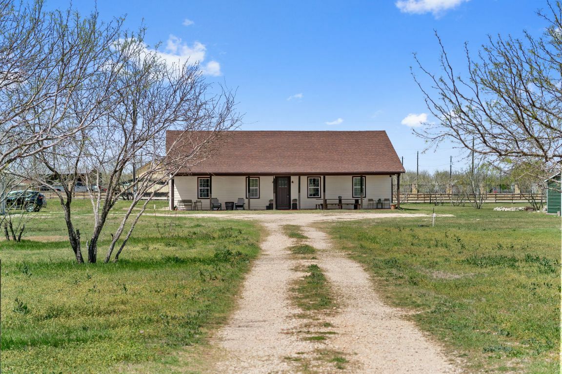130 Holbox Drive  Del Valle TX 78617 photo