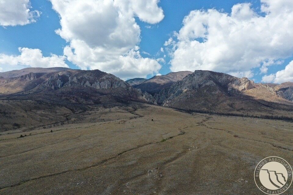 Property Photo: 17 Horny Toad Trail S MT 59008