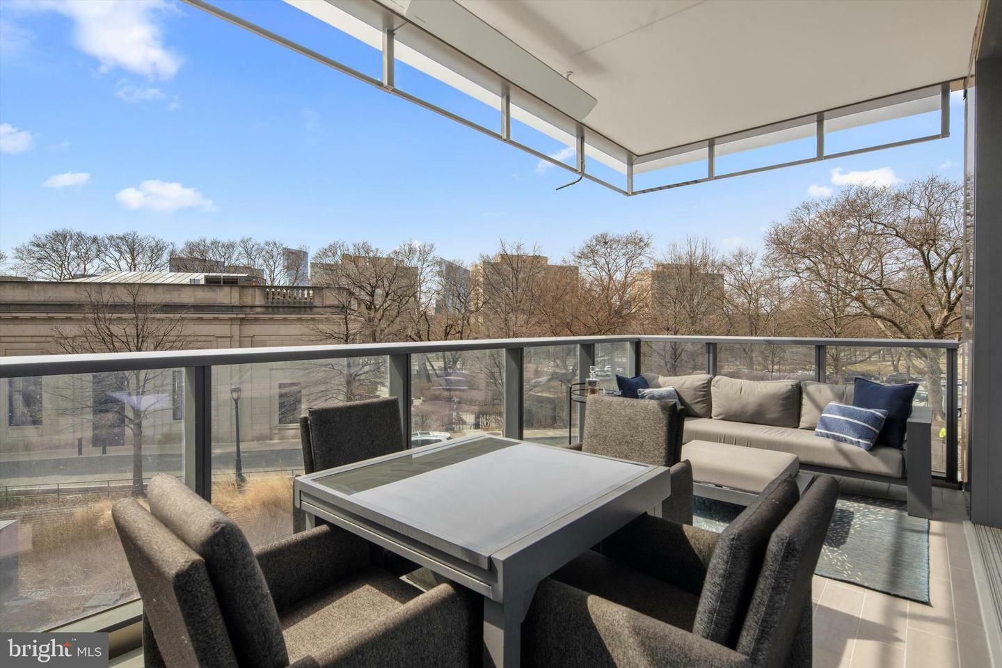 Property Photo: 2100 Hamilton Street 2B PA 19130