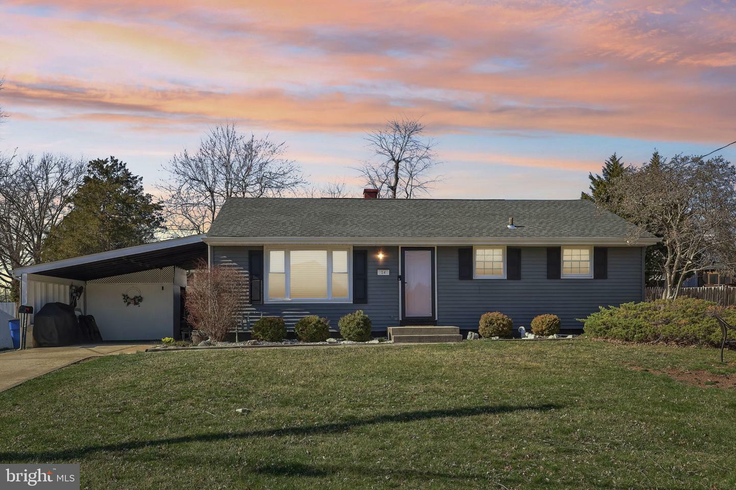 14 Sun Valley Road  Hamilton NJ 08690 photo