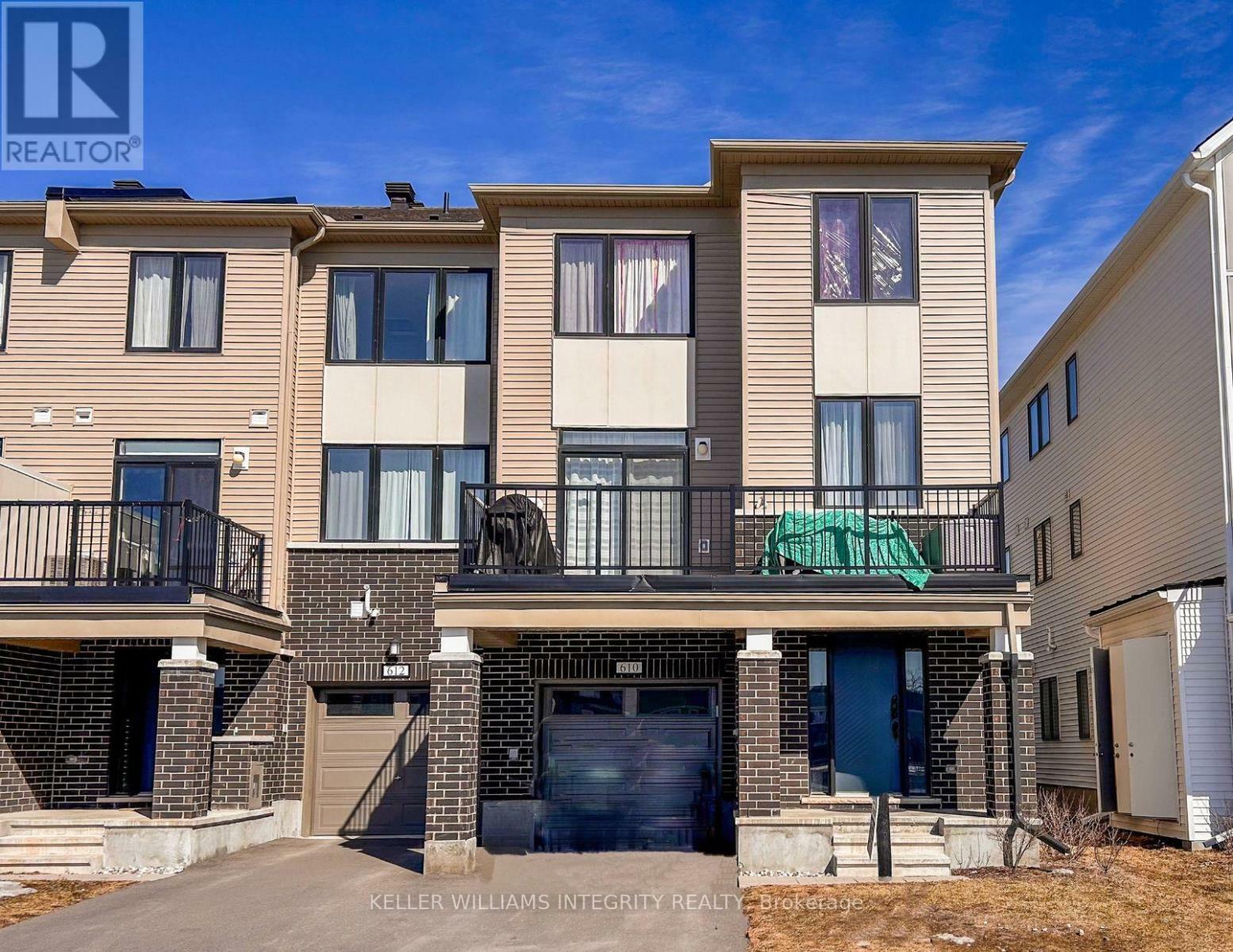 610 Damson Gardens Grove  Ottawa ON K2J 7C8 photo